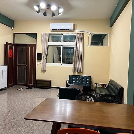 Kinmen Backpacker Apartment Jincheng Exterior photo